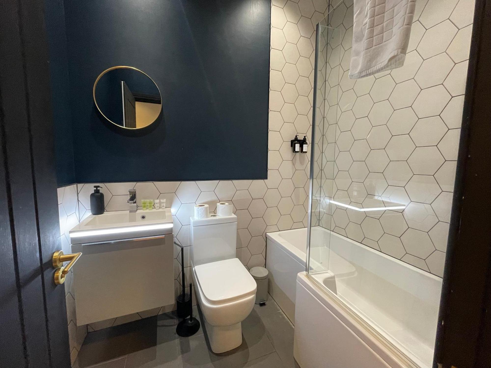 Pillow Menu! 1 Bed Garden Flat Finsbury Park Londres Exterior foto